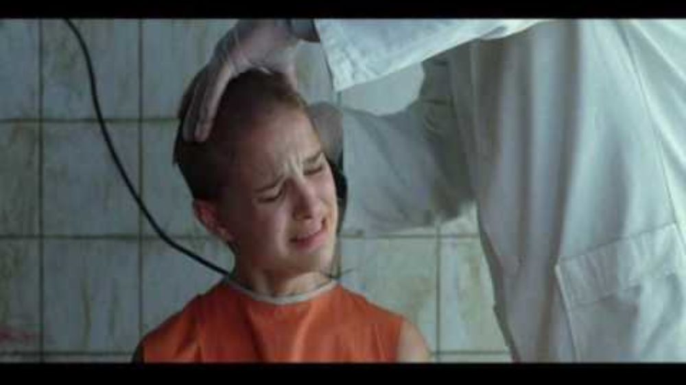 Natalie Portman Actress shaved head scene from v for vendetta