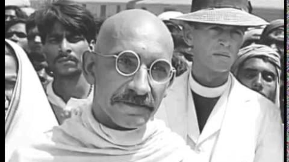 Ben Kingsley Scene from Gandhi movie